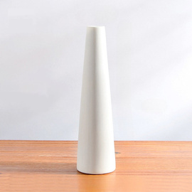 Wazon ceramiczny biały – smukły minimalistyczny design 22 cm